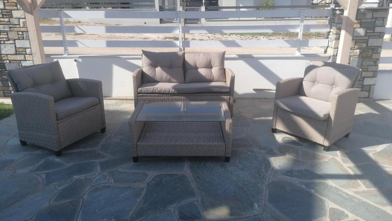 Villa Nikiti View 2 Exterior photo